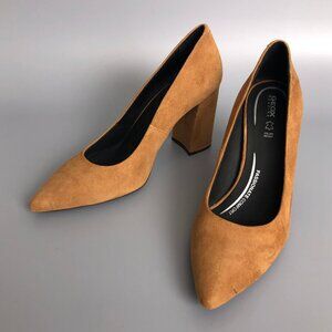 Like New Tan Leather Suede Geox Heels